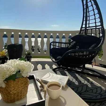 Danube , 25 Min From Belgrade, 20 Min Airport, Private Pool & Sauna Novi Banovci